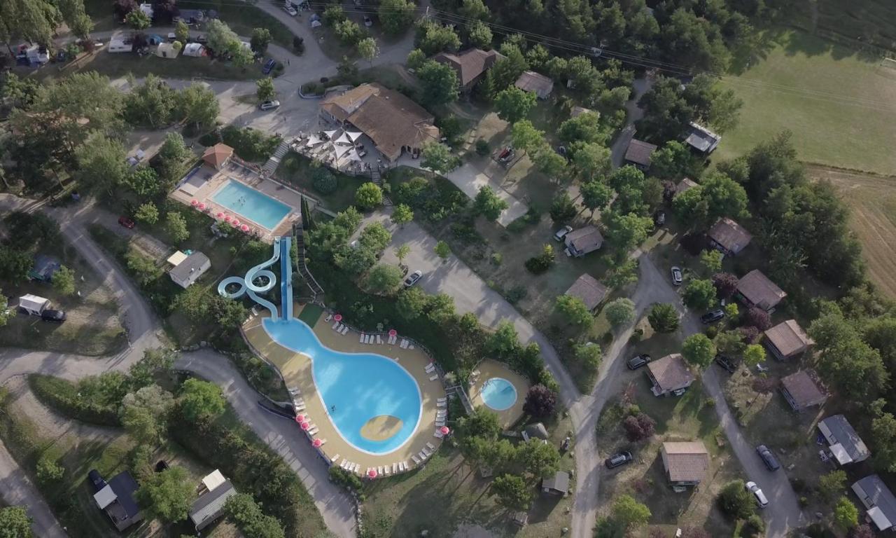 Camping Le Couriou Recoubeau-Jansac Εξωτερικό φωτογραφία