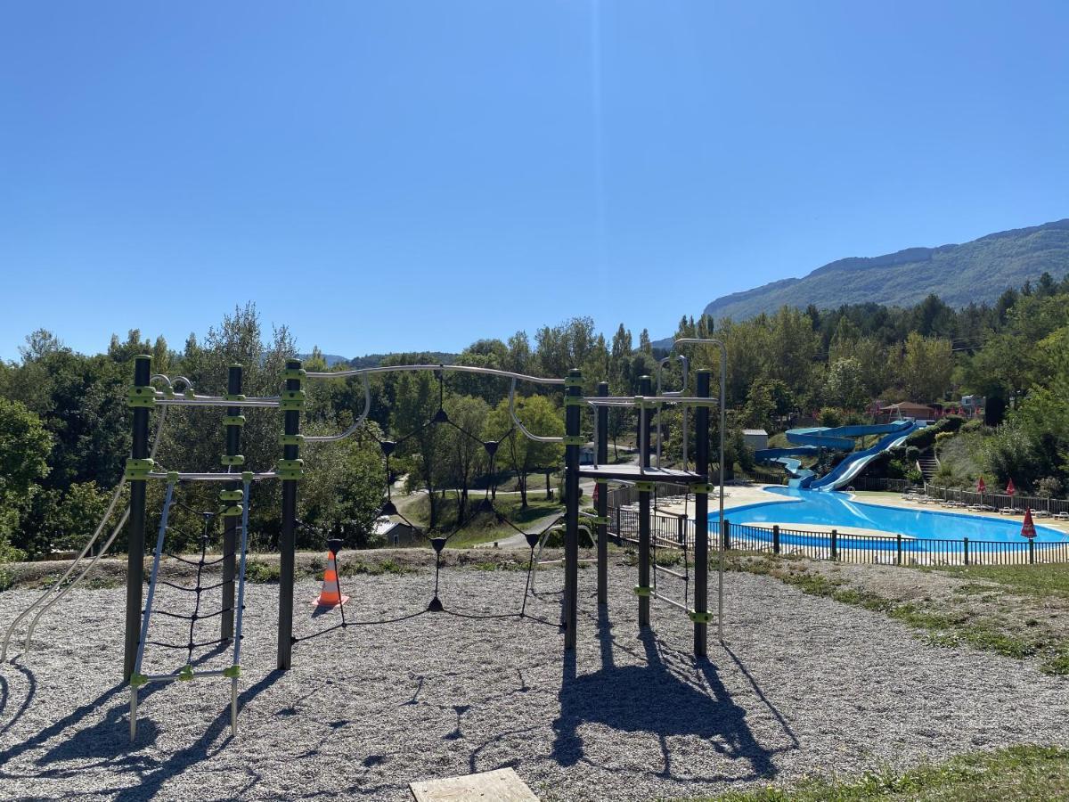 Camping Le Couriou Recoubeau-Jansac Εξωτερικό φωτογραφία