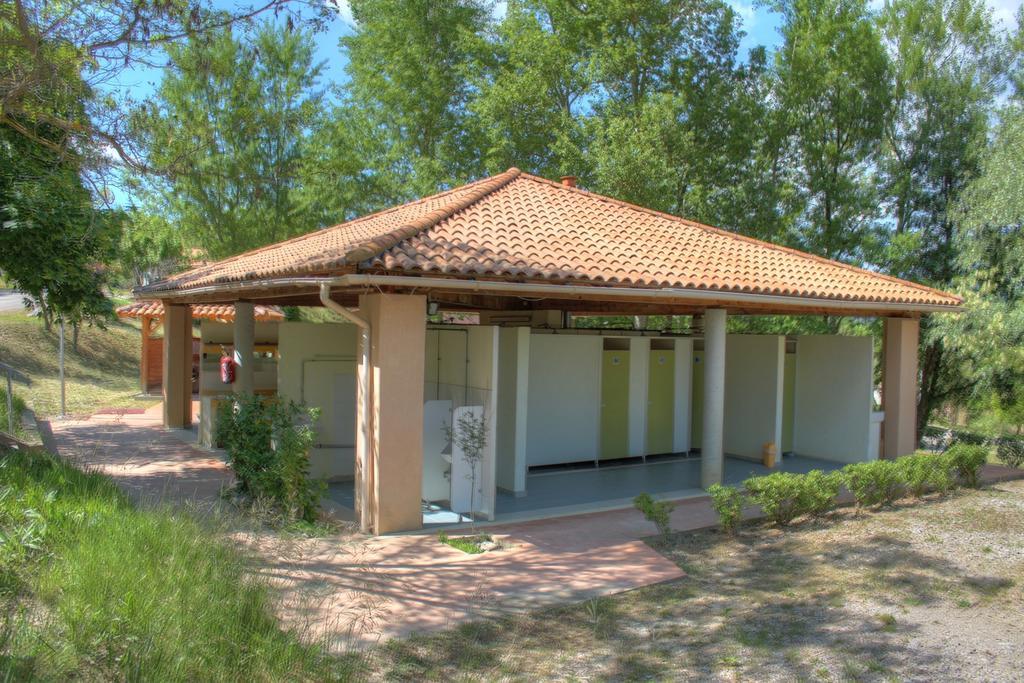 Camping Le Couriou Recoubeau-Jansac Εξωτερικό φωτογραφία