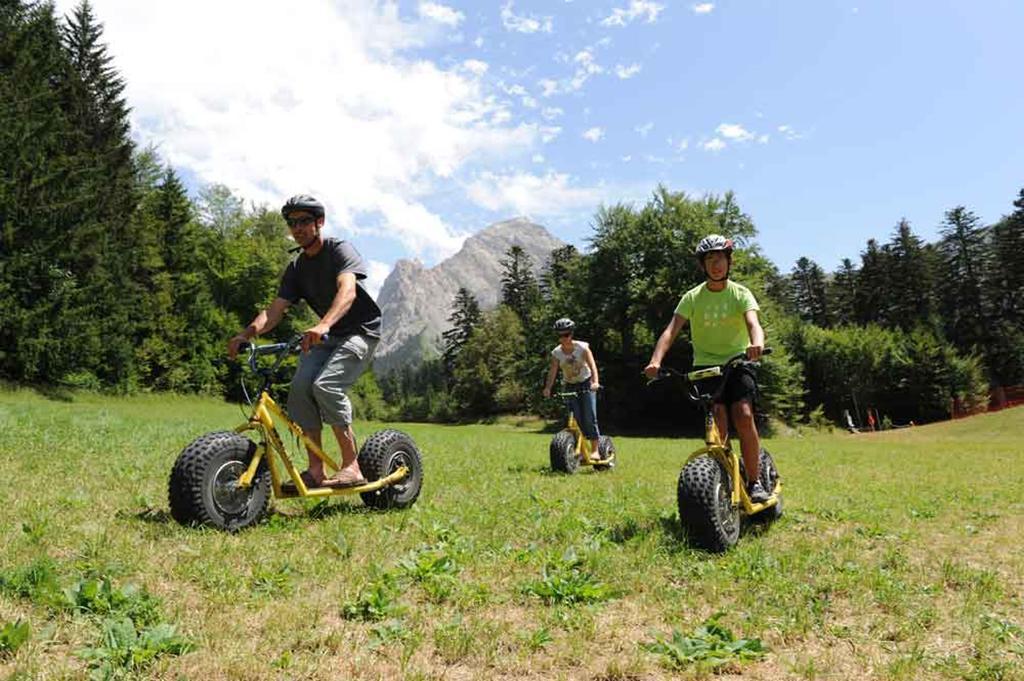 Camping Le Couriou Recoubeau-Jansac Εξωτερικό φωτογραφία