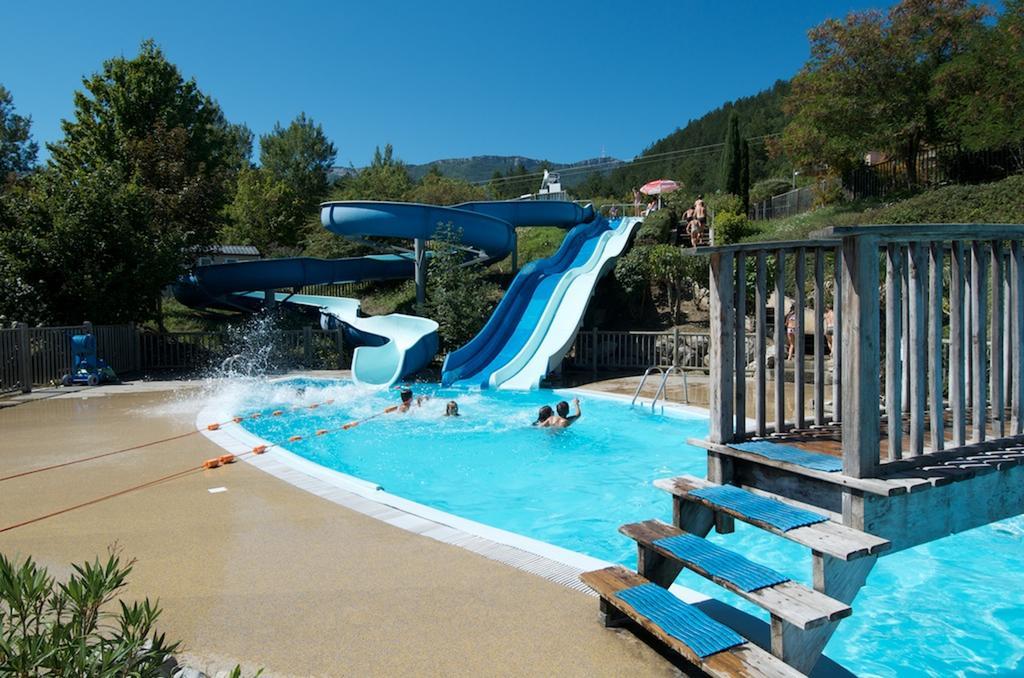 Camping Le Couriou Recoubeau-Jansac Εξωτερικό φωτογραφία